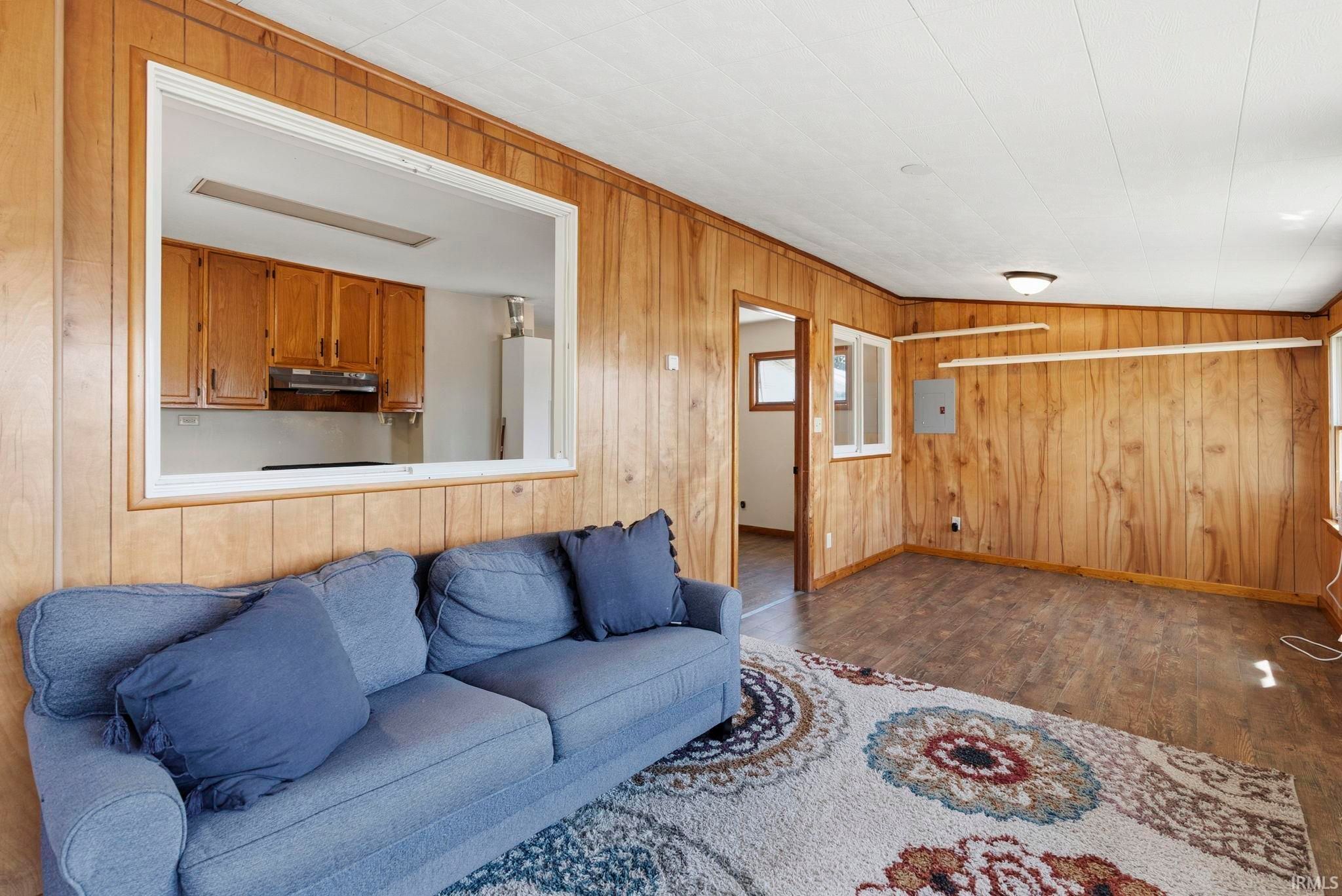 Image of 9796 N Hiawatha Lane