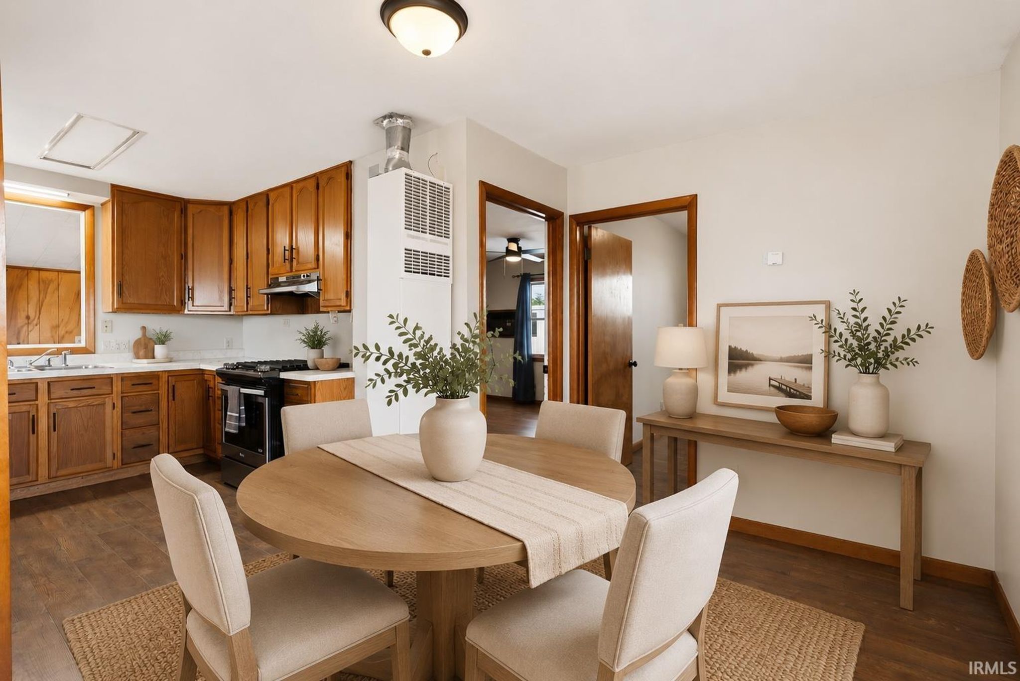 Image of 9796 N Hiawatha Lane